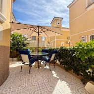 Reventa - Chalets -
Orihuela Costa - Villamartín