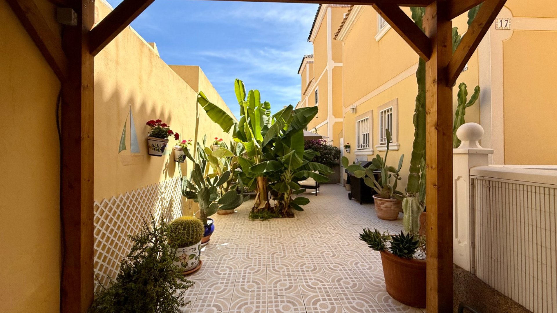 Reventa - Chalets -
Orihuela Costa - Villamartín