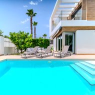 Reventa - Chalets -
Orihuela Costa - Villamartín