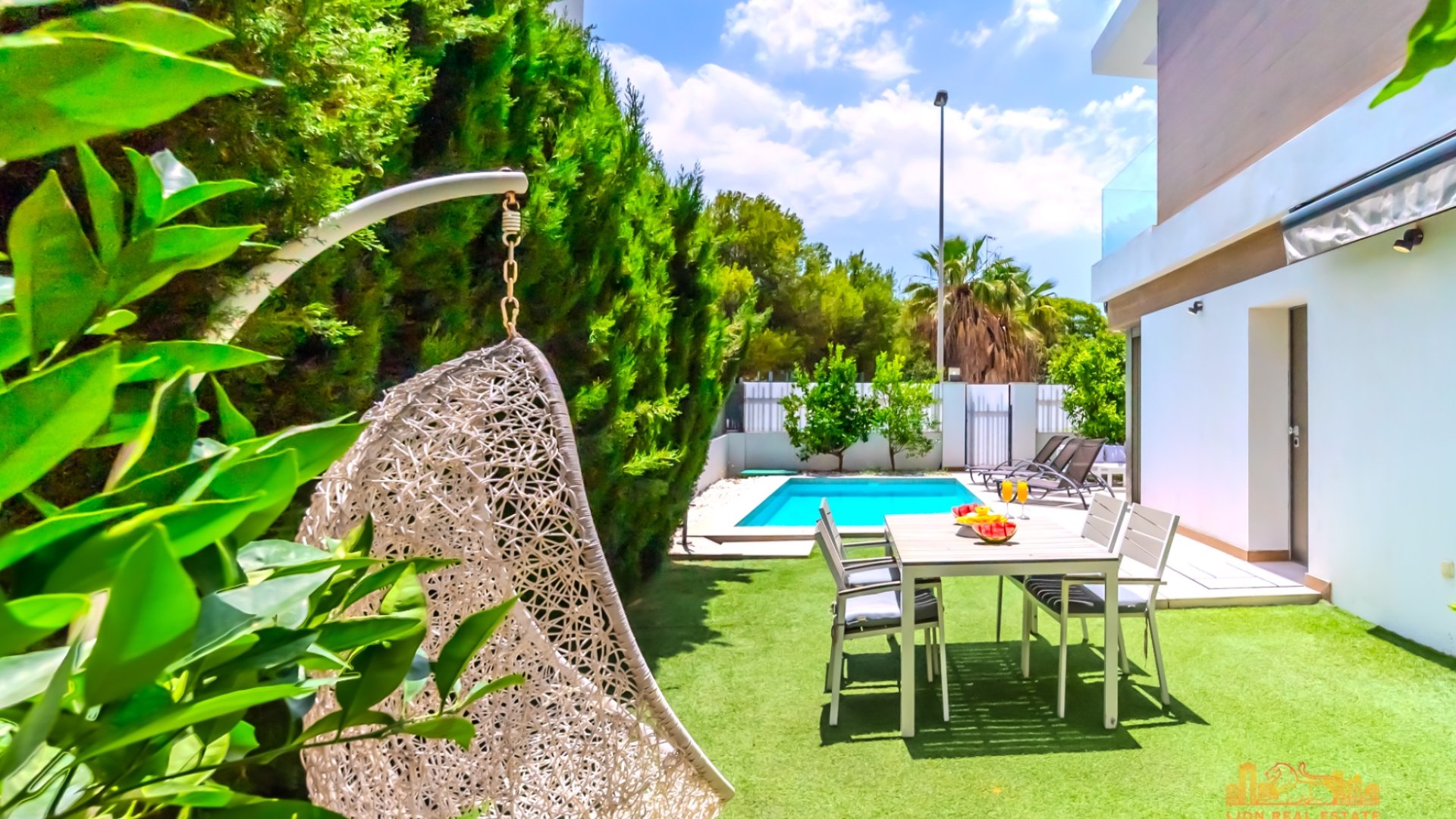 Reventa - Chalets -
Orihuela Costa - Villamartín