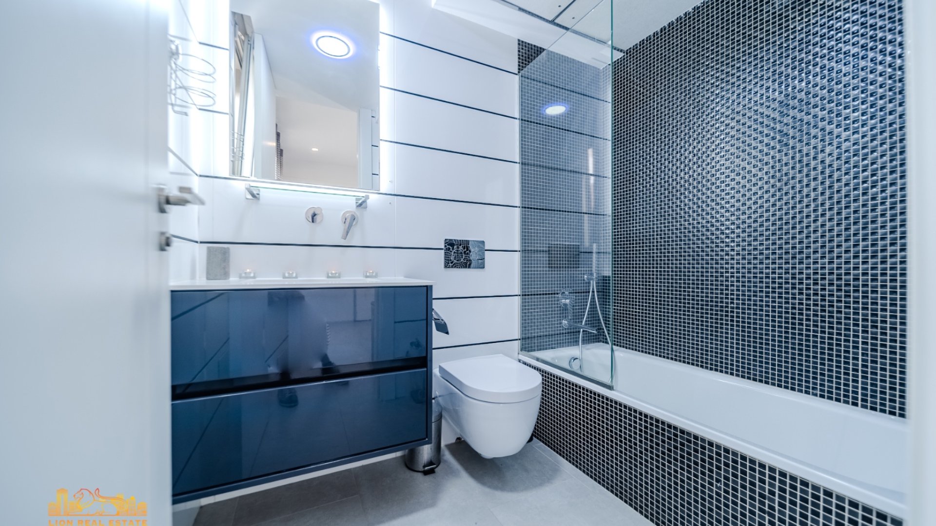 Reventa - Chalets -
Orihuela Costa - Villamartín