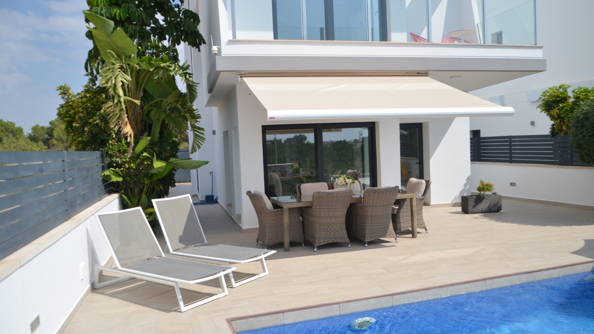 Reventa - Chalets -
Pilar de la Horadada