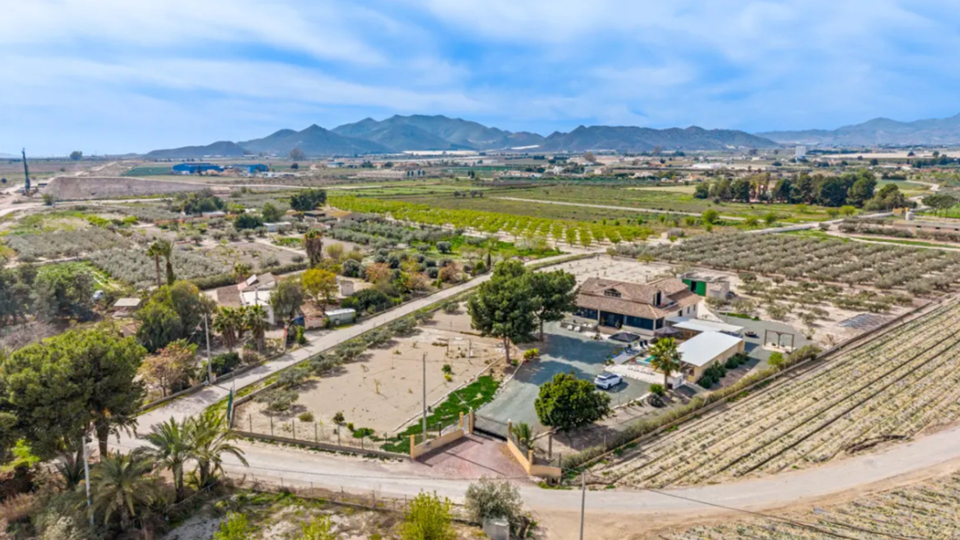 Reventa - Chalets -
Puerto Lumbreras - Esparragal de Puerto Lumbreras