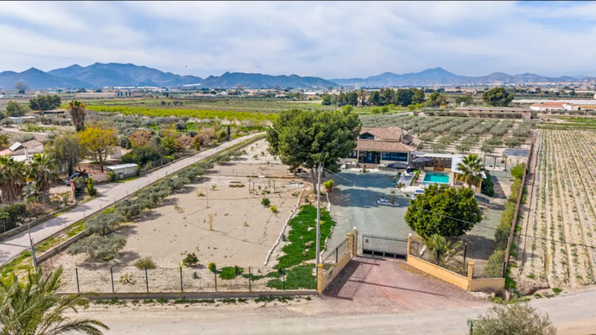 Reventa - Chalets -
Puerto Lumbreras - Esparragal de Puerto Lumbreras