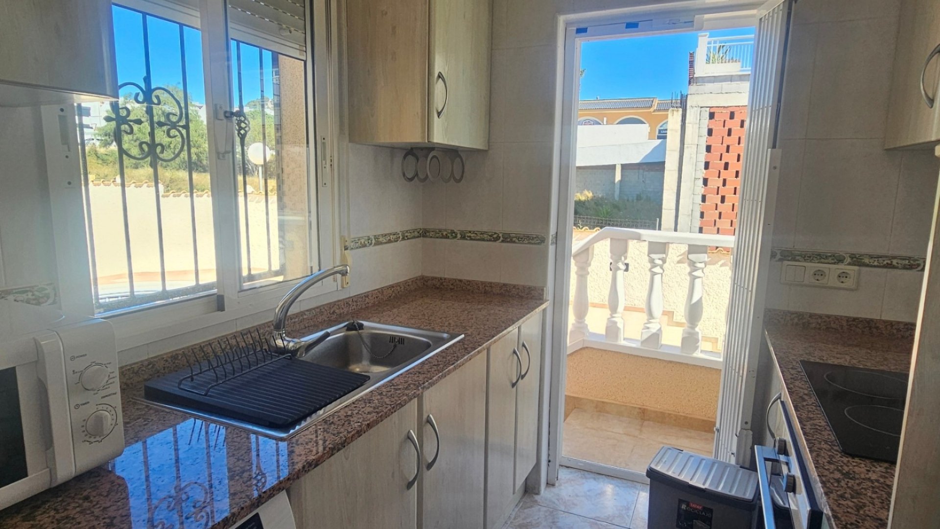 Reventa - Chalets -
Rojales - Benimar