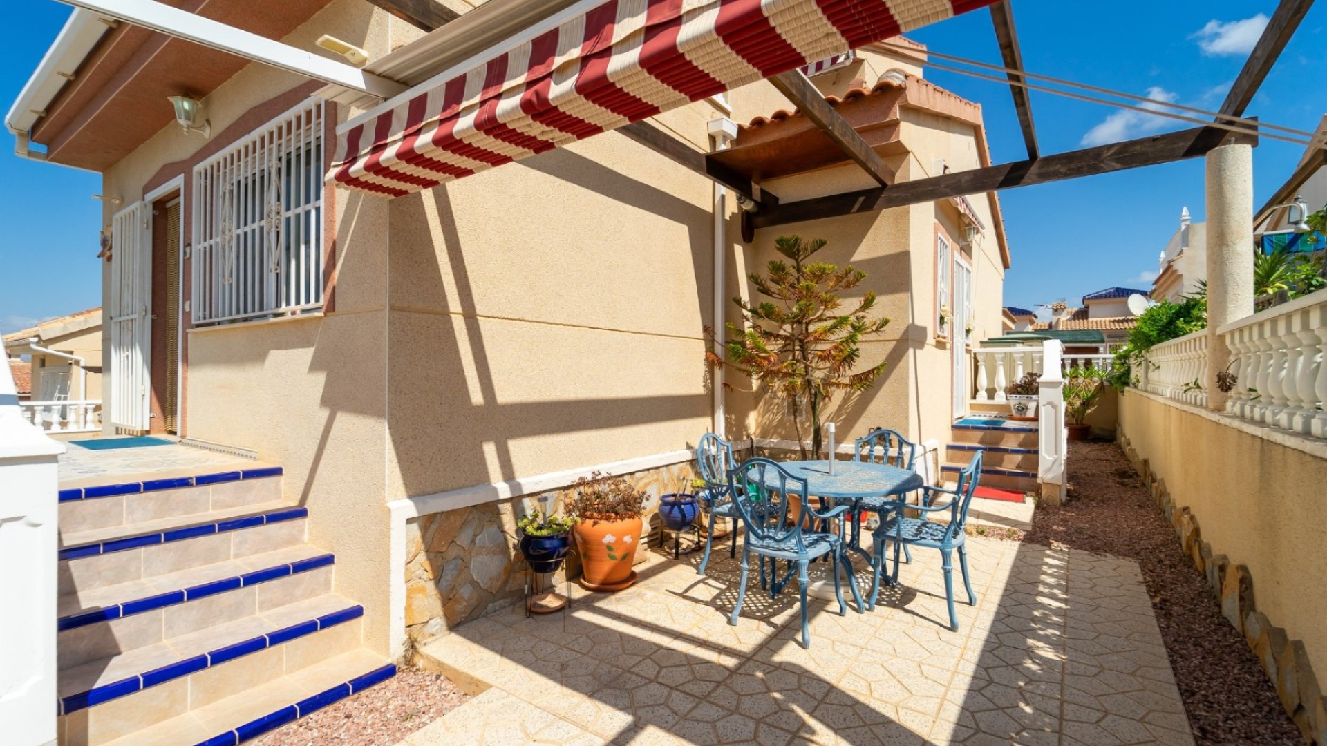 Reventa - Chalets -
Rojales - Benimar