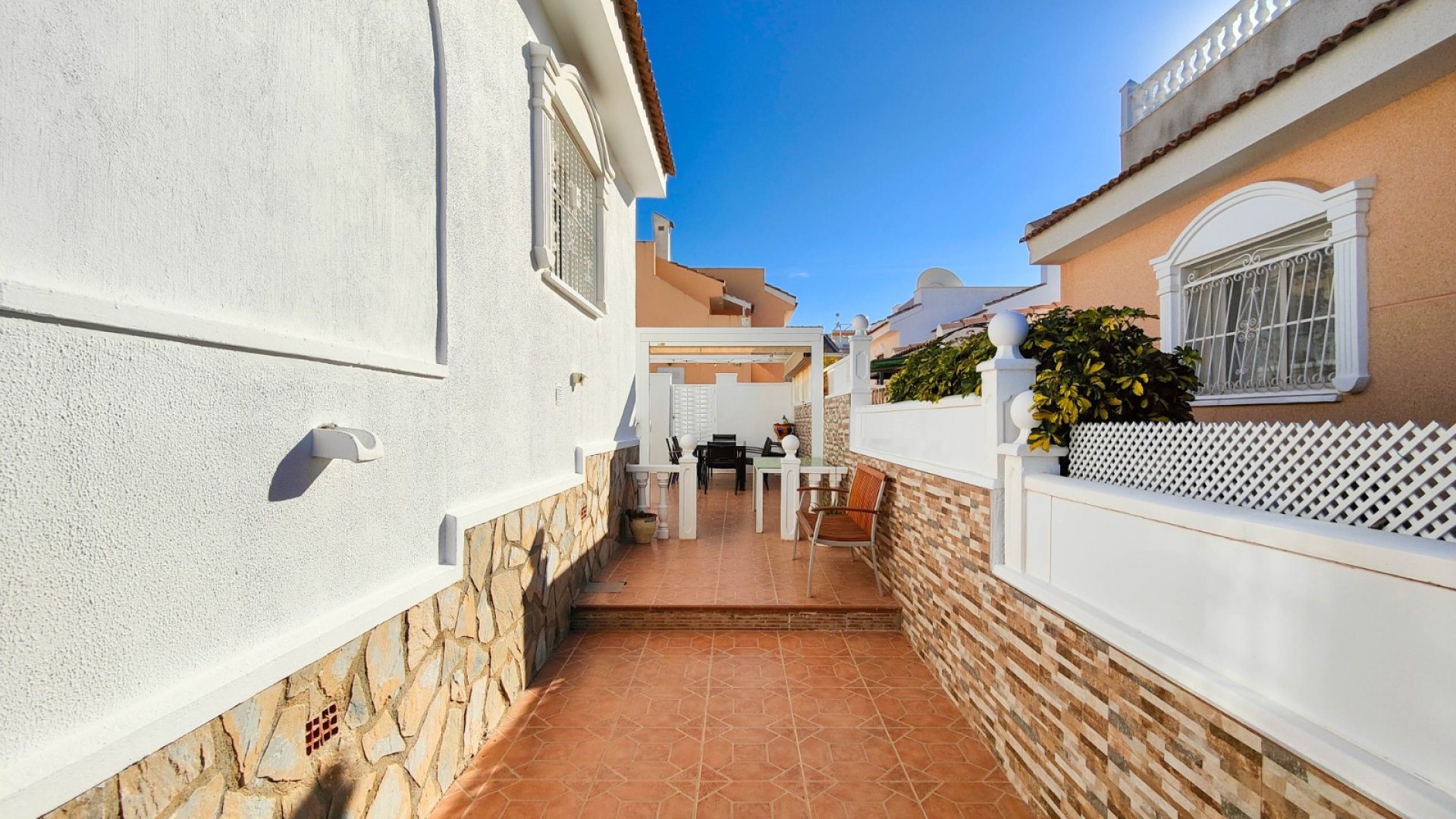 Reventa - Chalets -
Rojales - Ciudad Quesada