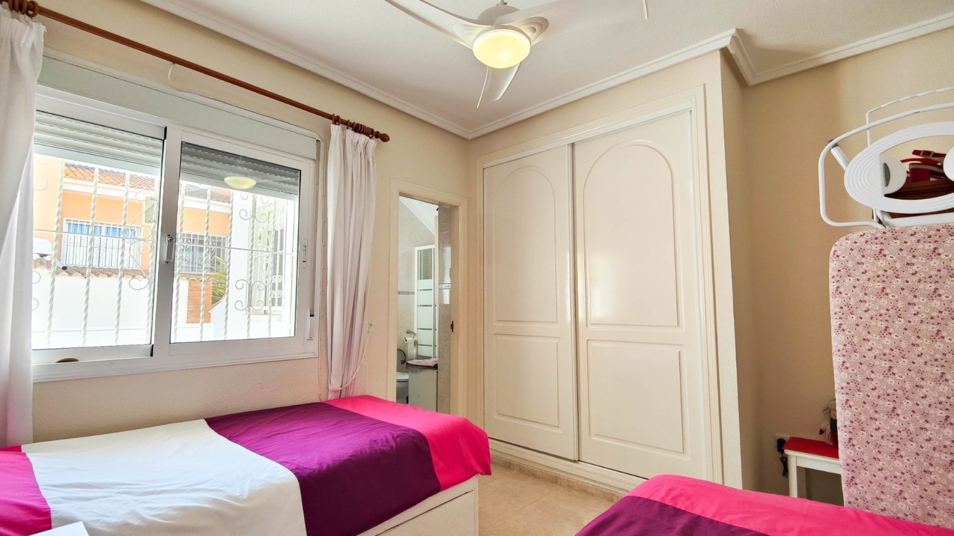 Reventa - Chalets -
Rojales - Ciudad Quesada