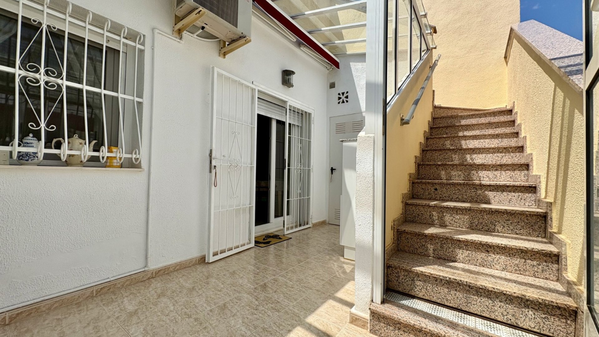Reventa - Chalets -
Rojales - Ciudad Quesada