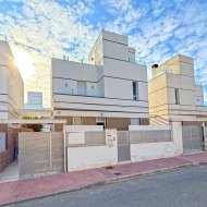 Reventa - Chalets -
Rojales - Ciudad Quesada
