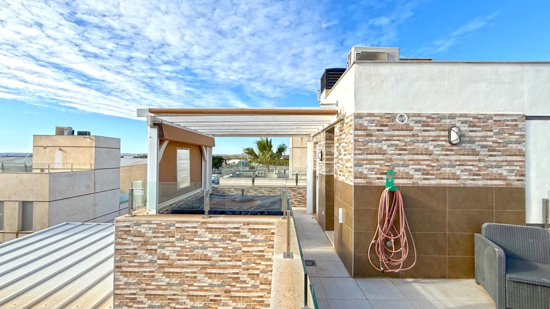 Reventa - Chalets -
Rojales - Ciudad Quesada