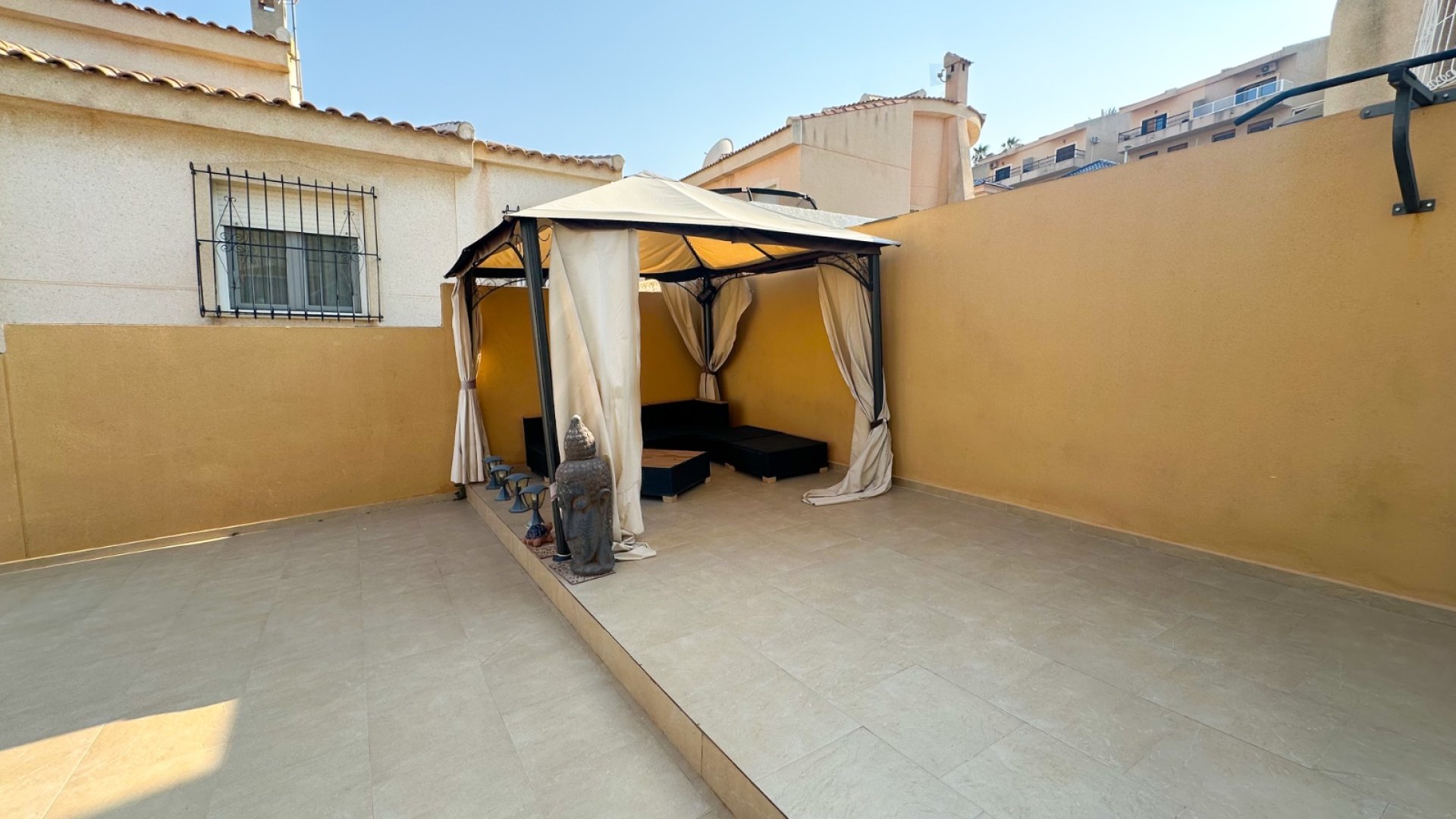 Reventa - Chalets -
Rojales - Ciudad Quesada