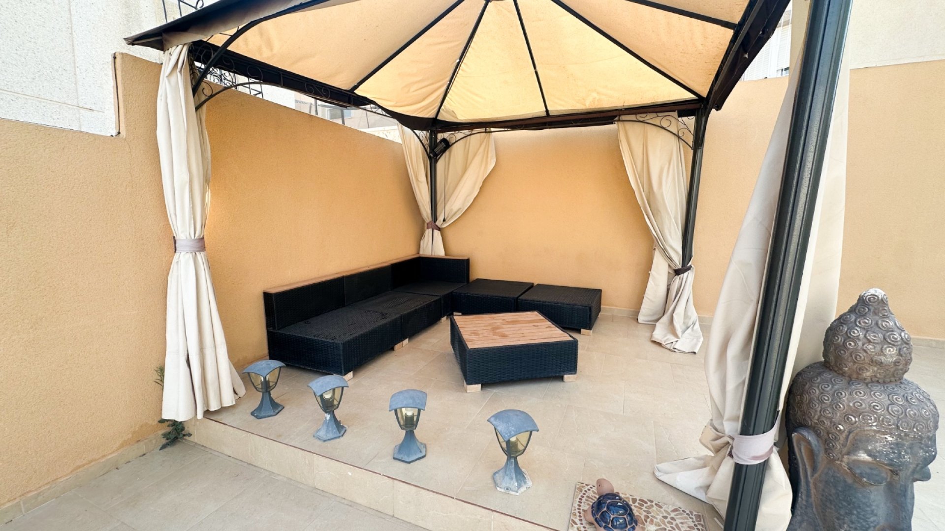 Reventa - Chalets -
Rojales - Ciudad Quesada