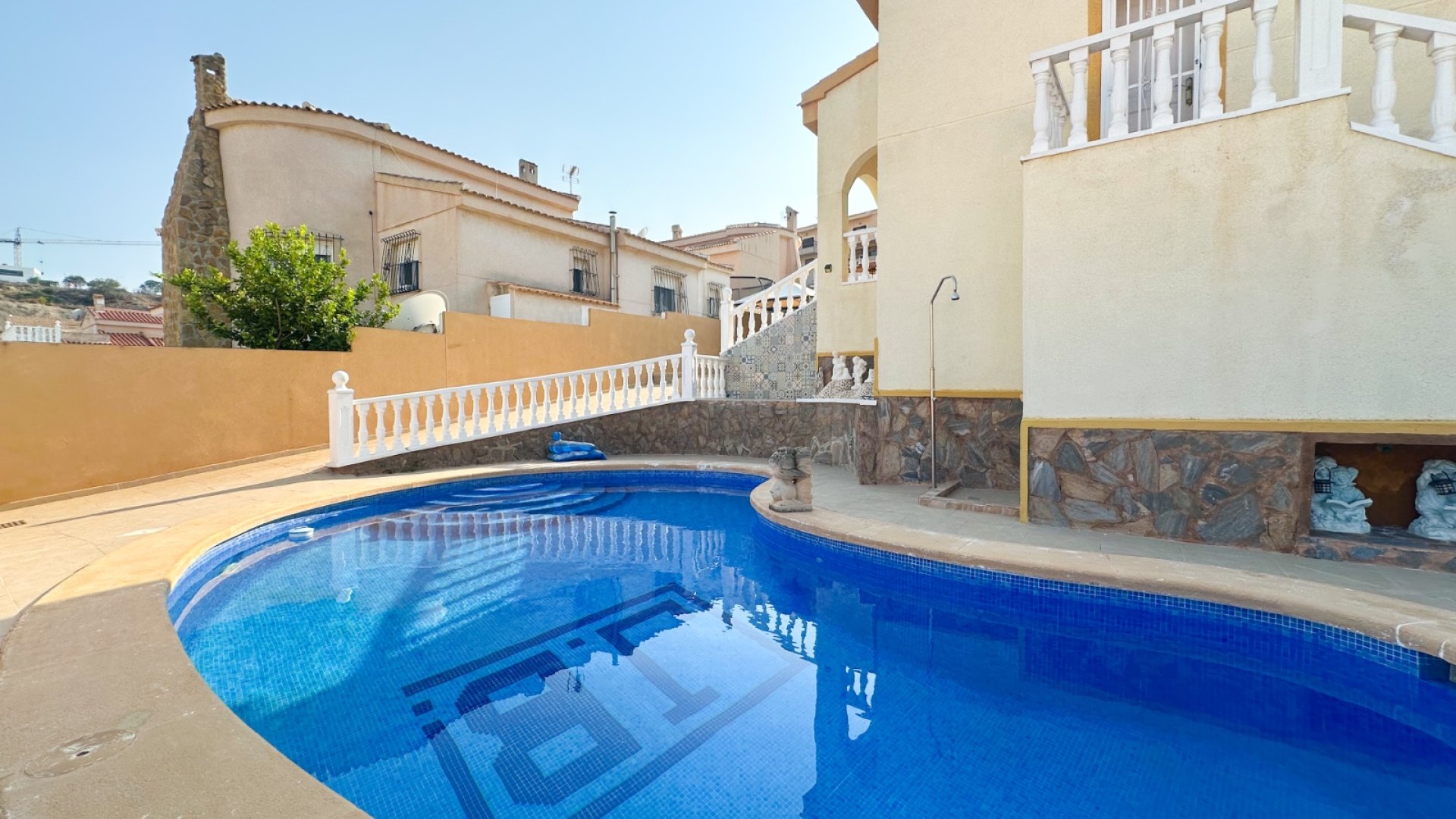 Reventa - Chalets -
Rojales - Ciudad Quesada