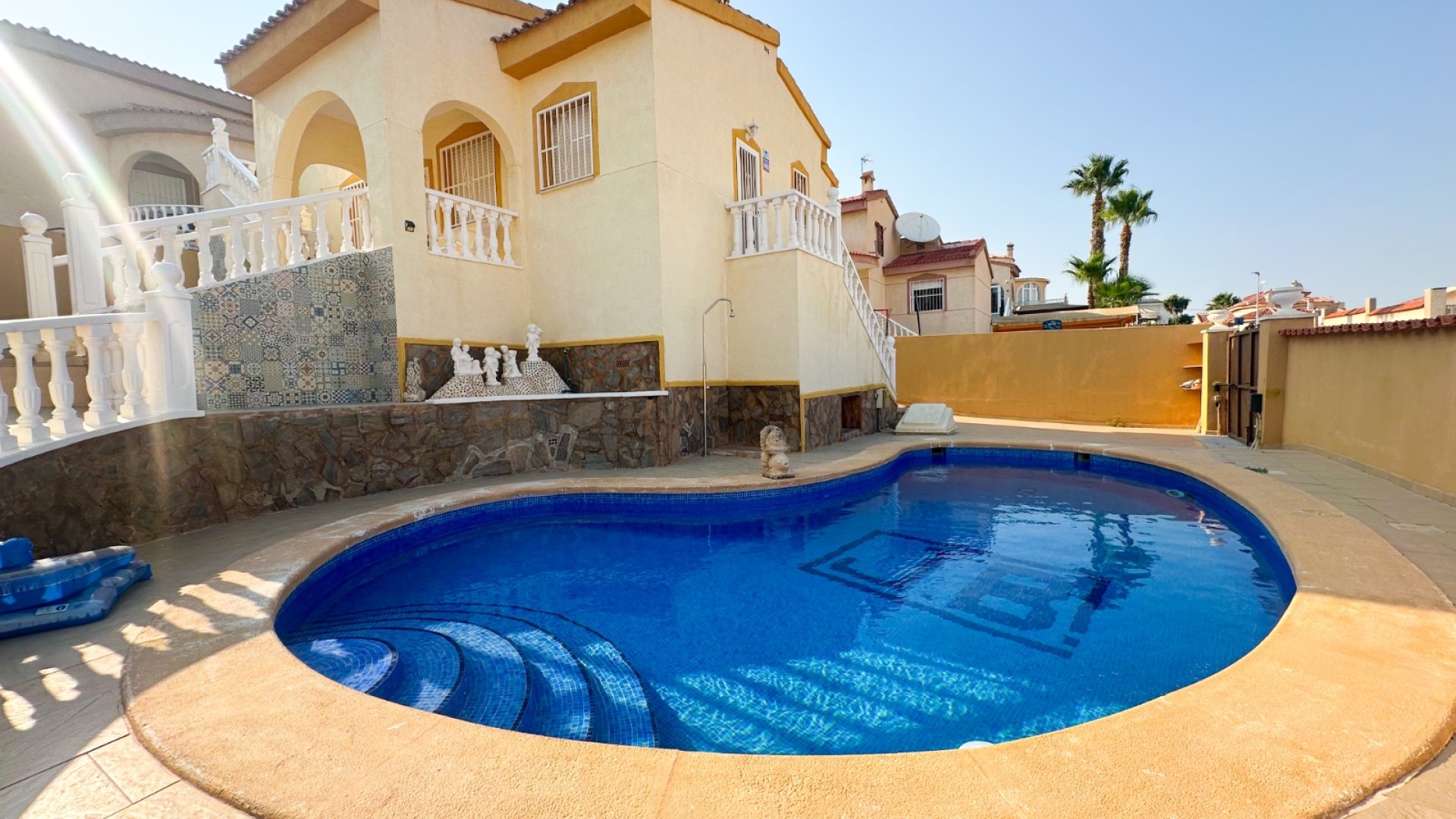 Reventa - Chalets -
Rojales - Ciudad Quesada