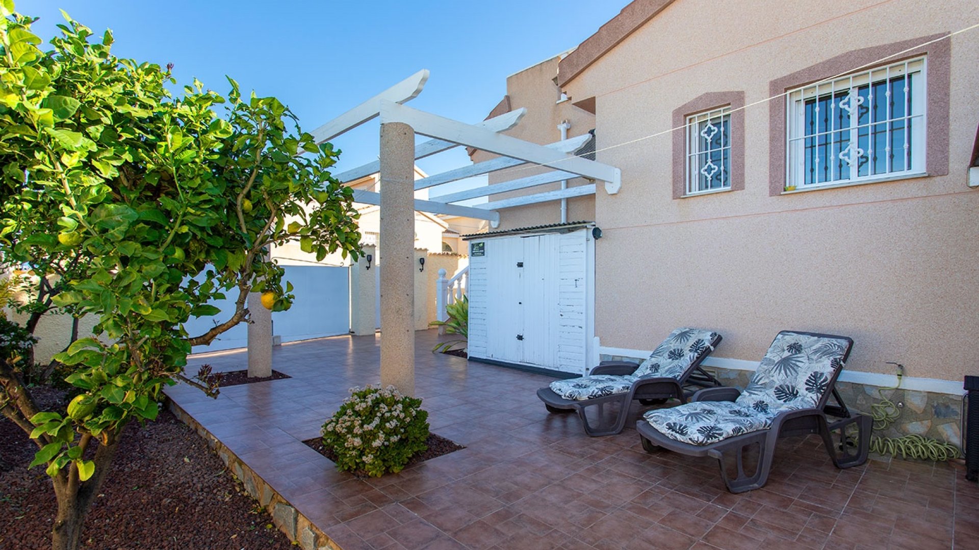 Reventa - Chalets -
Rojales - Pueblo