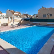 Reventa - Chalets -
Rojales - Pueblo