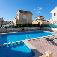 Reventa - Chalets -
Rojales - Pueblo