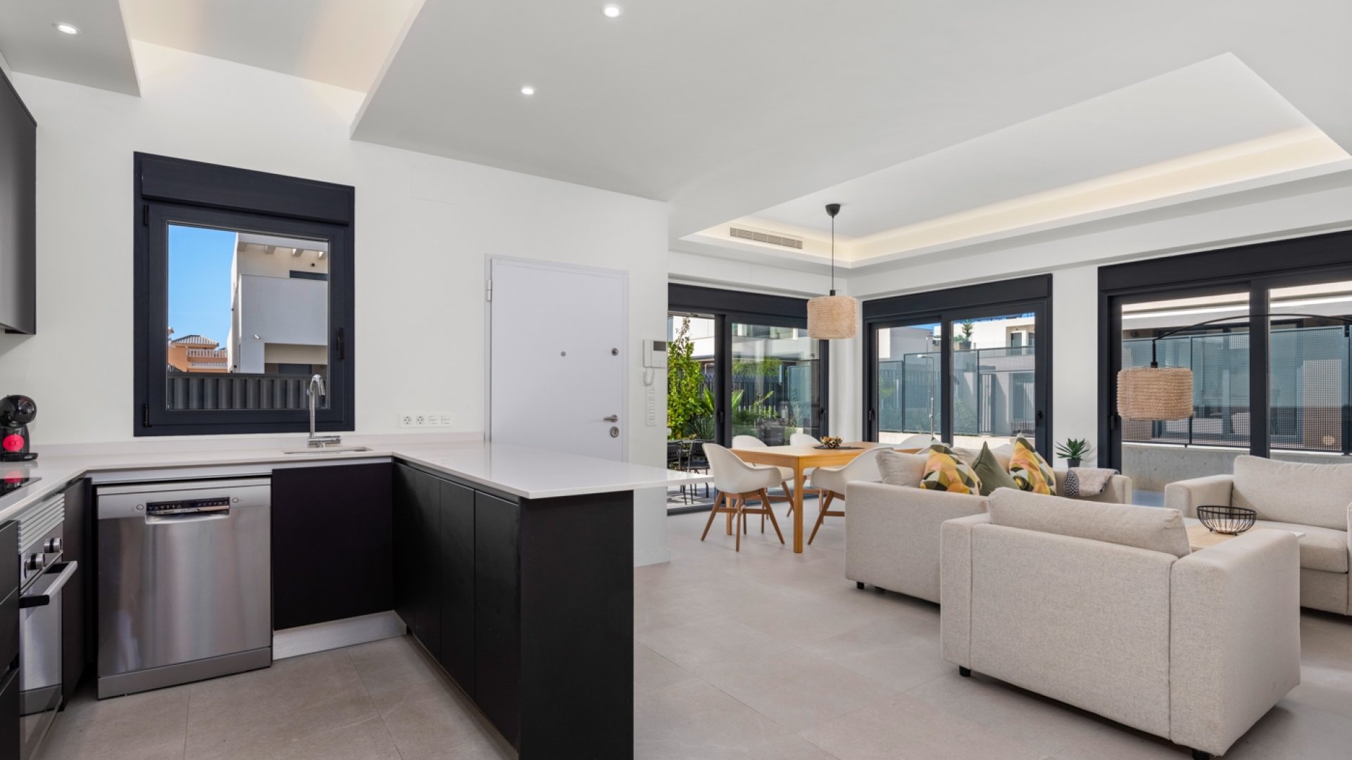 Reventa - Chalets -
San Fulgencio - La Marina