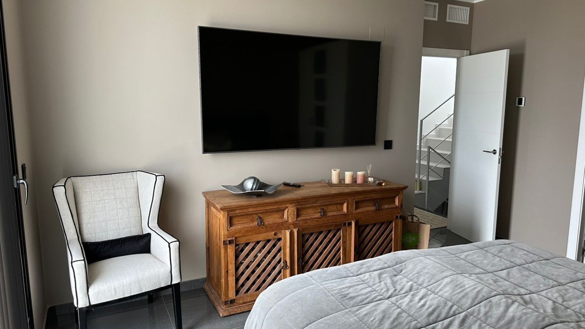 Reventa - Chalets -
San Fulgencio - La Marina