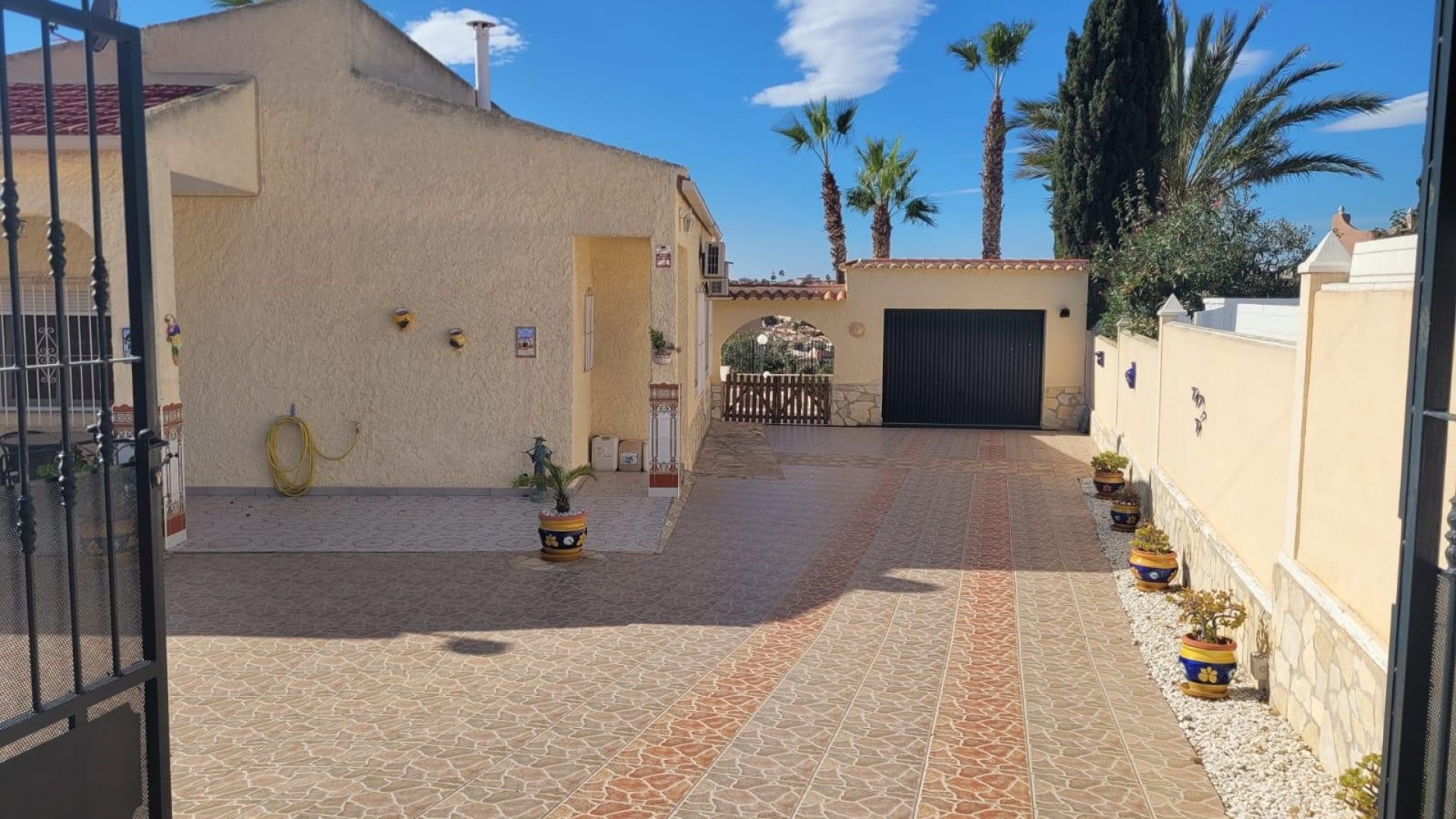 Reventa - Chalets -
San Fulgencio - Urbanización La Marina