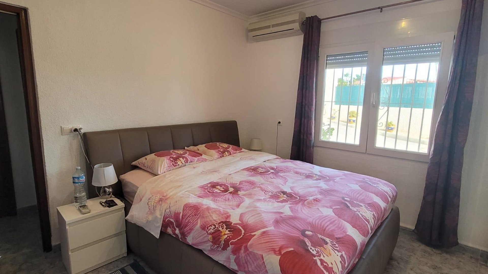 Reventa - Chalets -
San Fulgencio - Urbanización La Marina