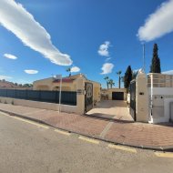 Reventa - Chalets -
San Fulgencio - Urbanización La Marina