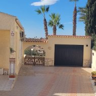 Reventa - Chalets -
San Fulgencio - Urbanización La Marina