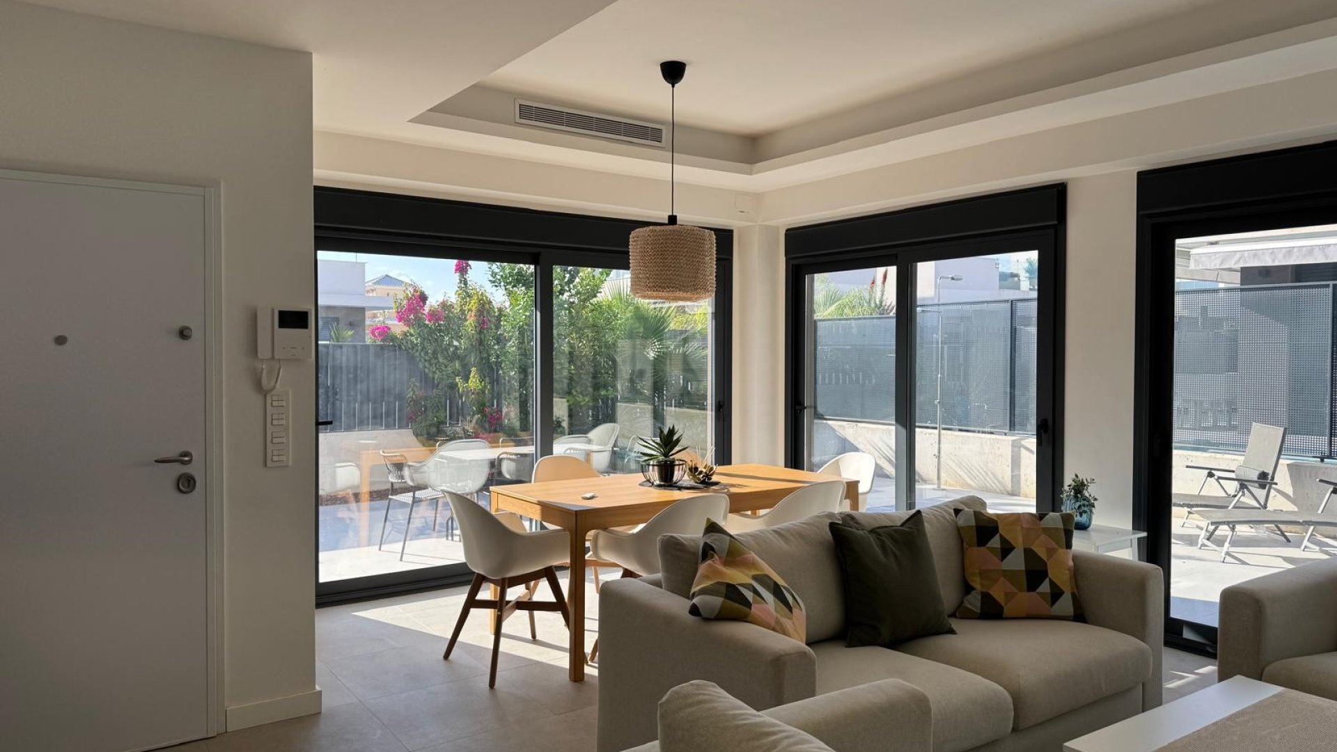 Reventa - Chalets -
San Fulgencio