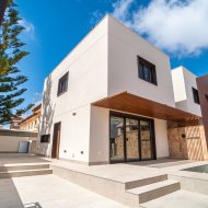 Reventa - Chalets -
San Javier - Santiago de la Ribera