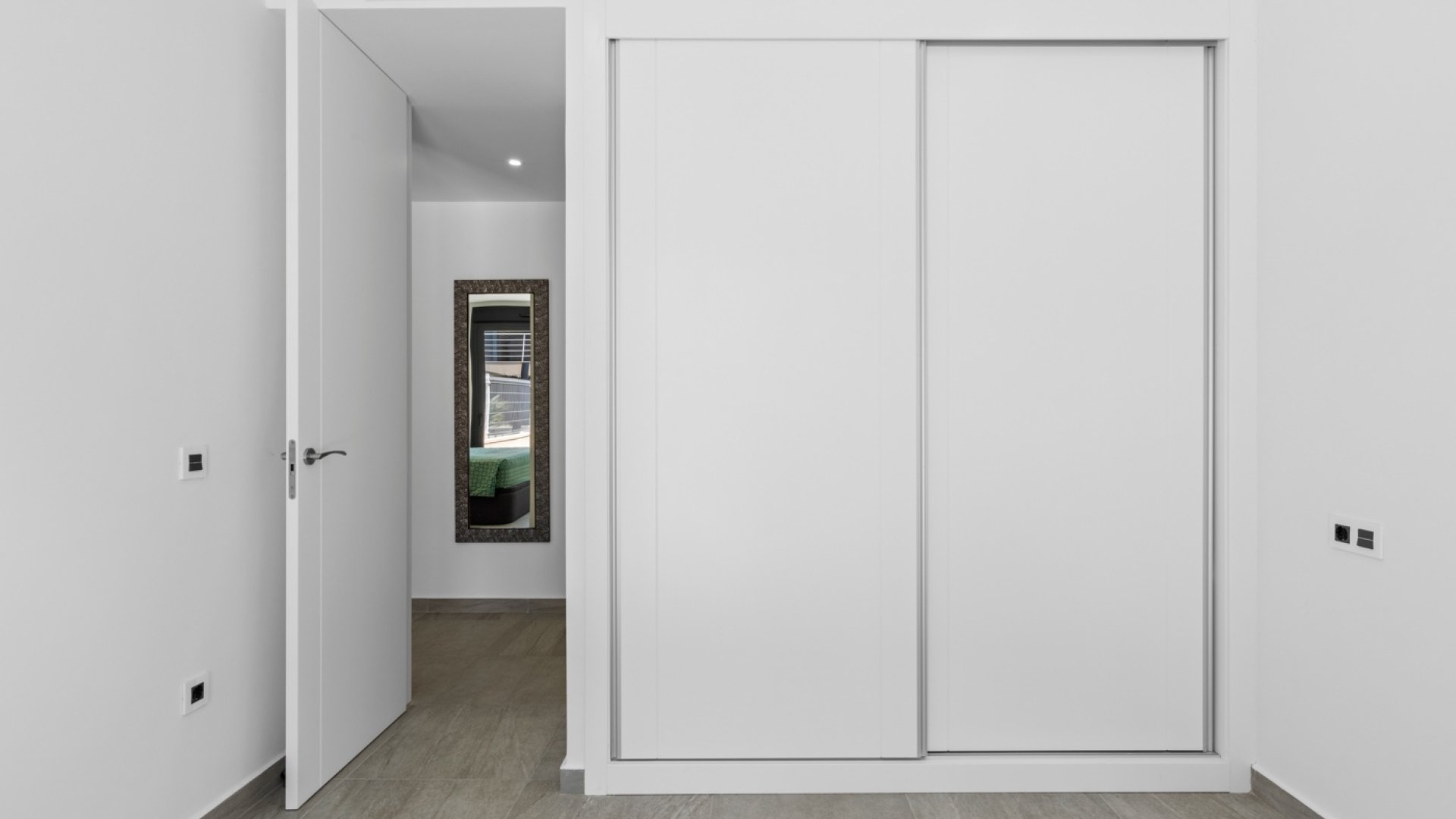 Reventa - Chalets -
San Miguel de Salinas - Costa Blanca