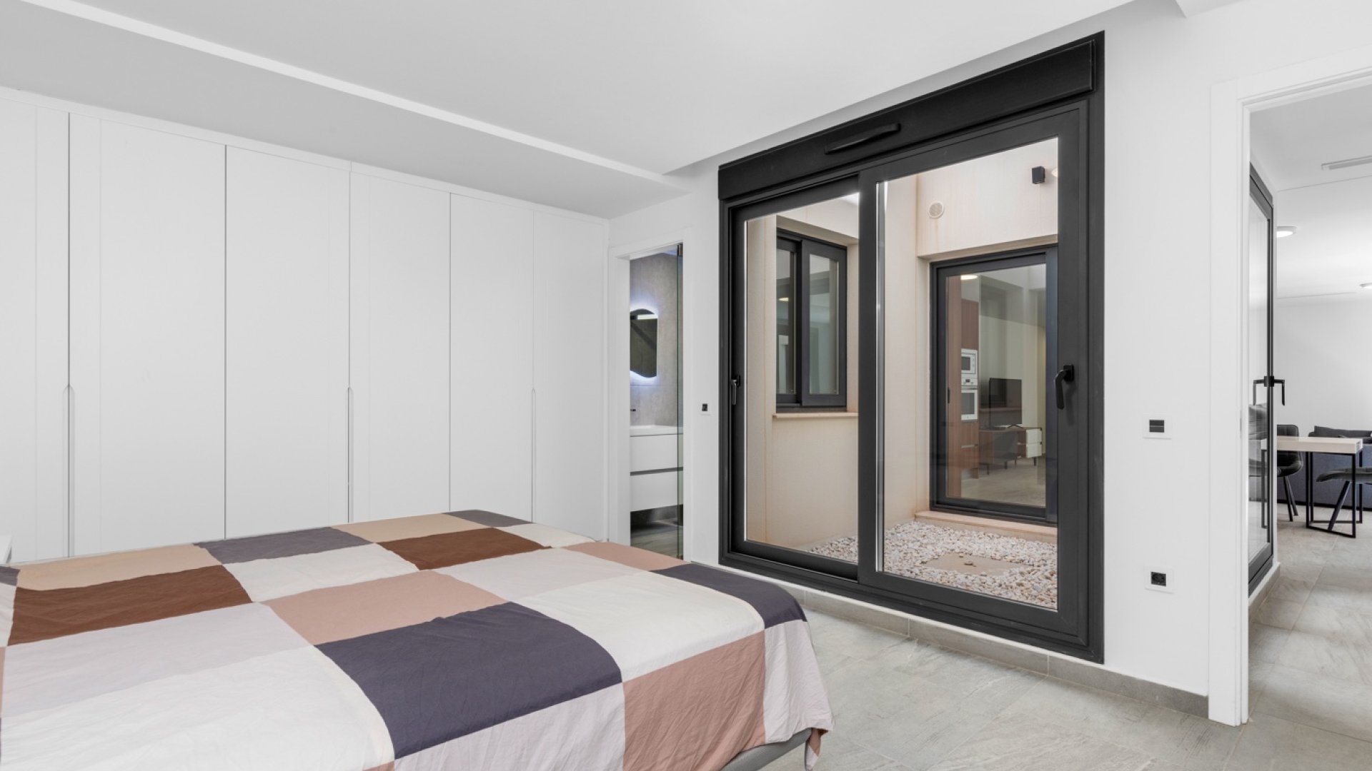 Reventa - Chalets -
San Miguel de Salinas - Costa Blanca