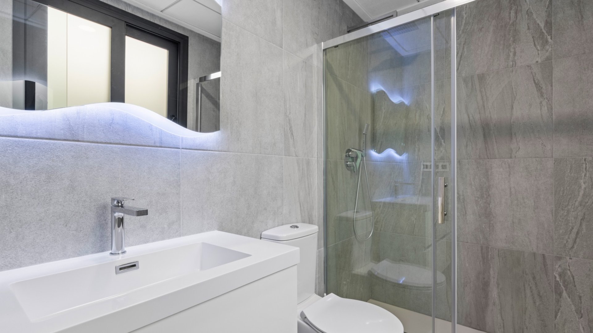 Reventa - Chalets -
San Miguel de Salinas - Costa Blanca