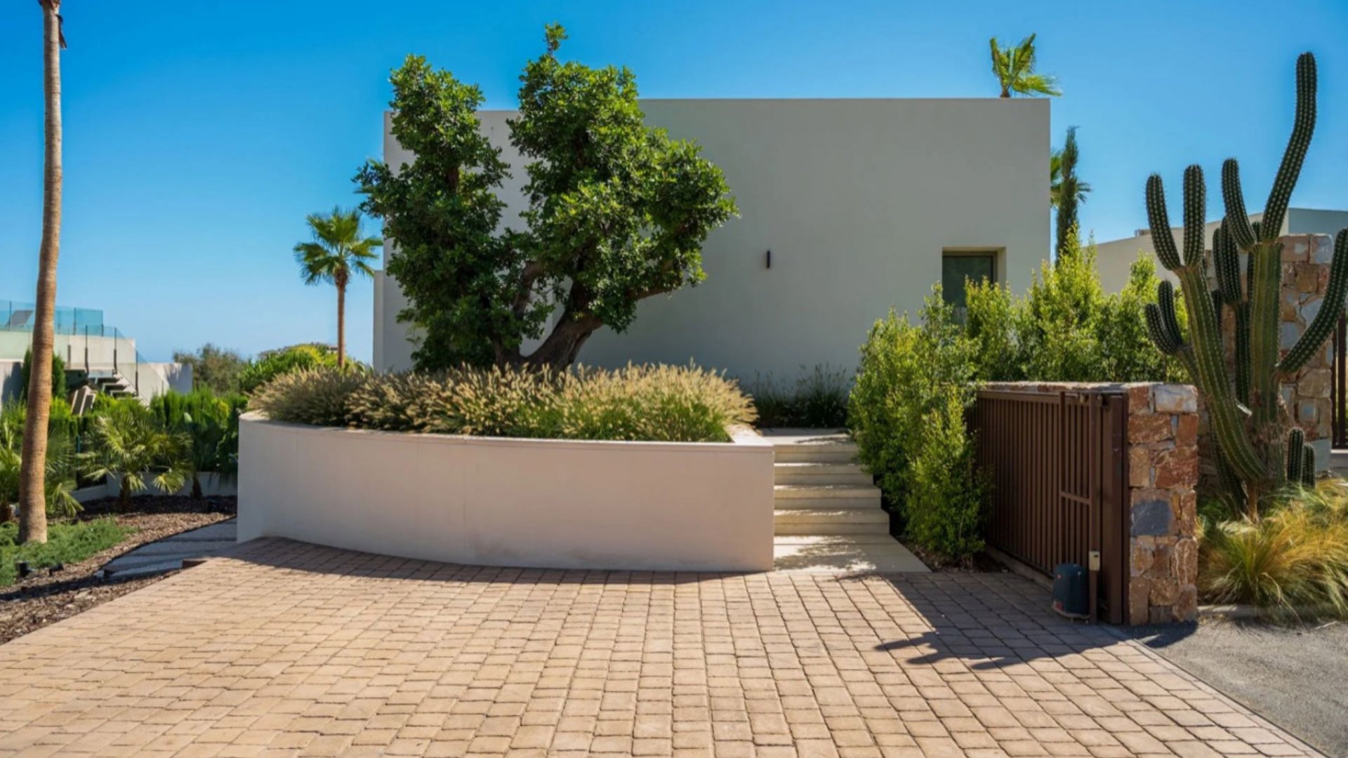 Reventa - Chalets -
San Miguel de Salinas - Las Colinas golf
