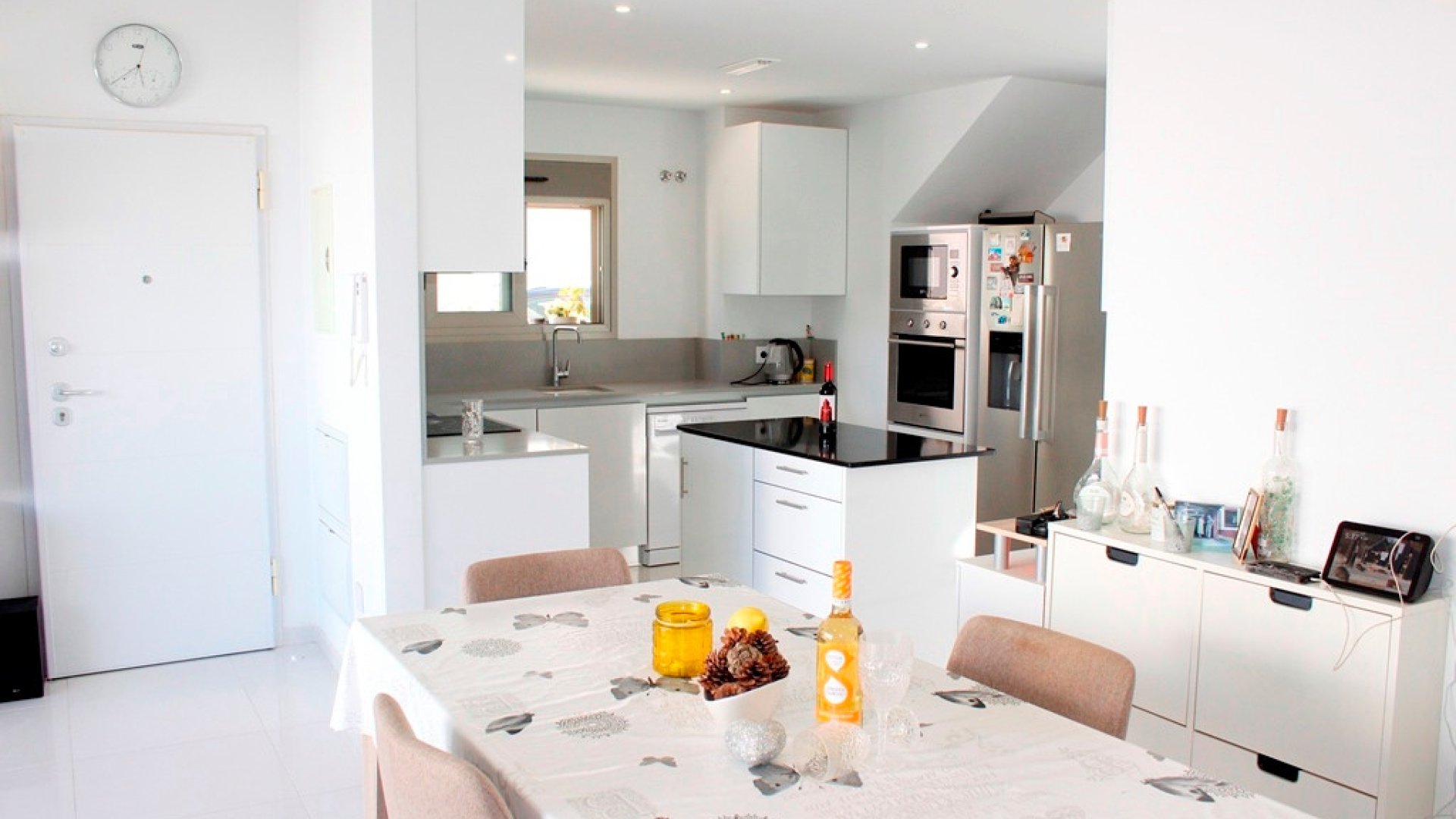 Reventa - Chalets -
San Miguel de Salinas