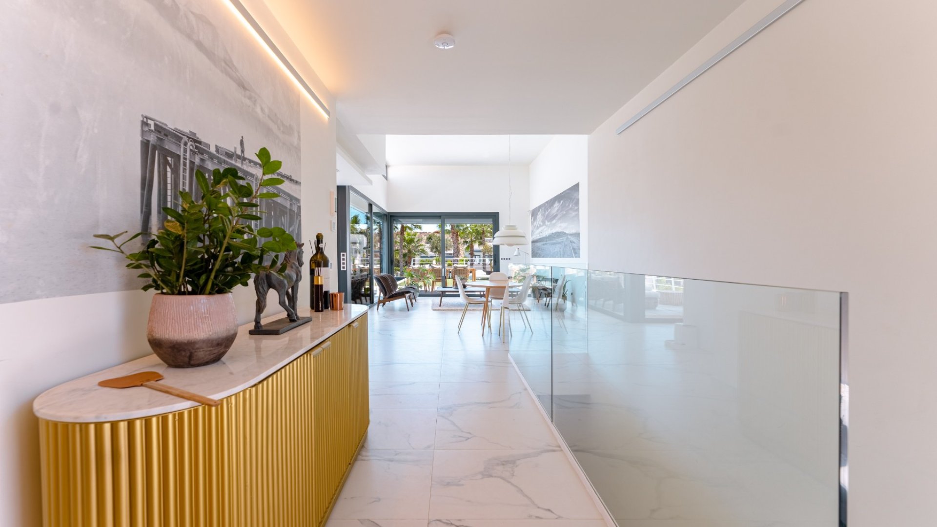 Reventa - Chalets -
San Miguel de Salinas