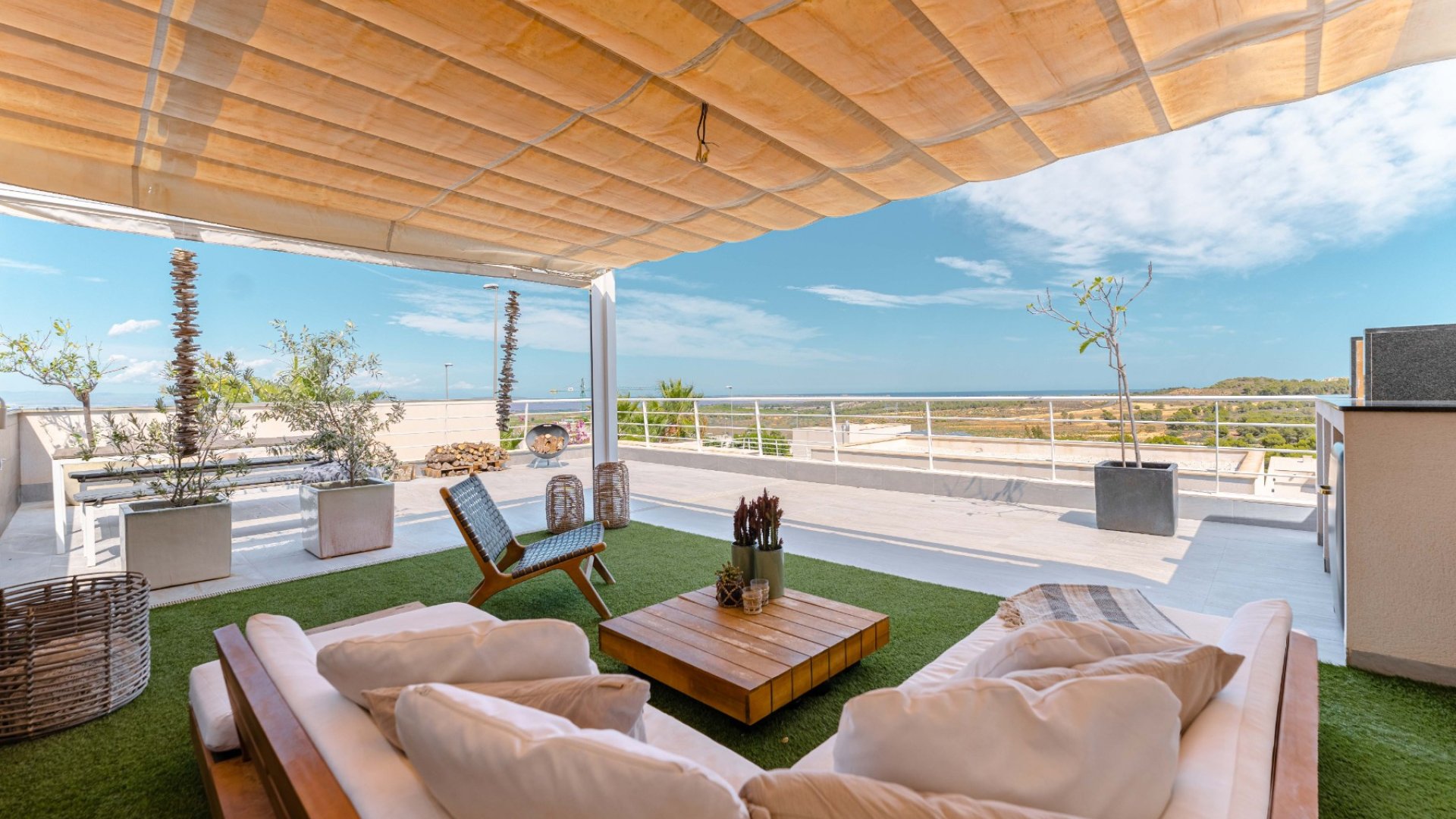 Reventa - Chalets -
San Miguel de Salinas