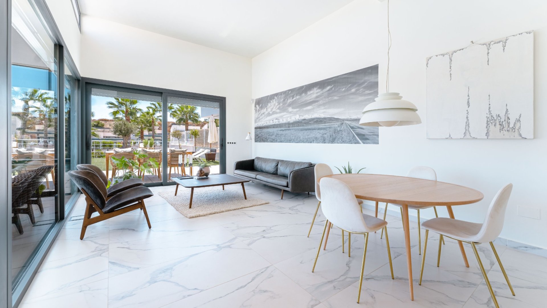 Reventa - Chalets -
San Miguel de Salinas