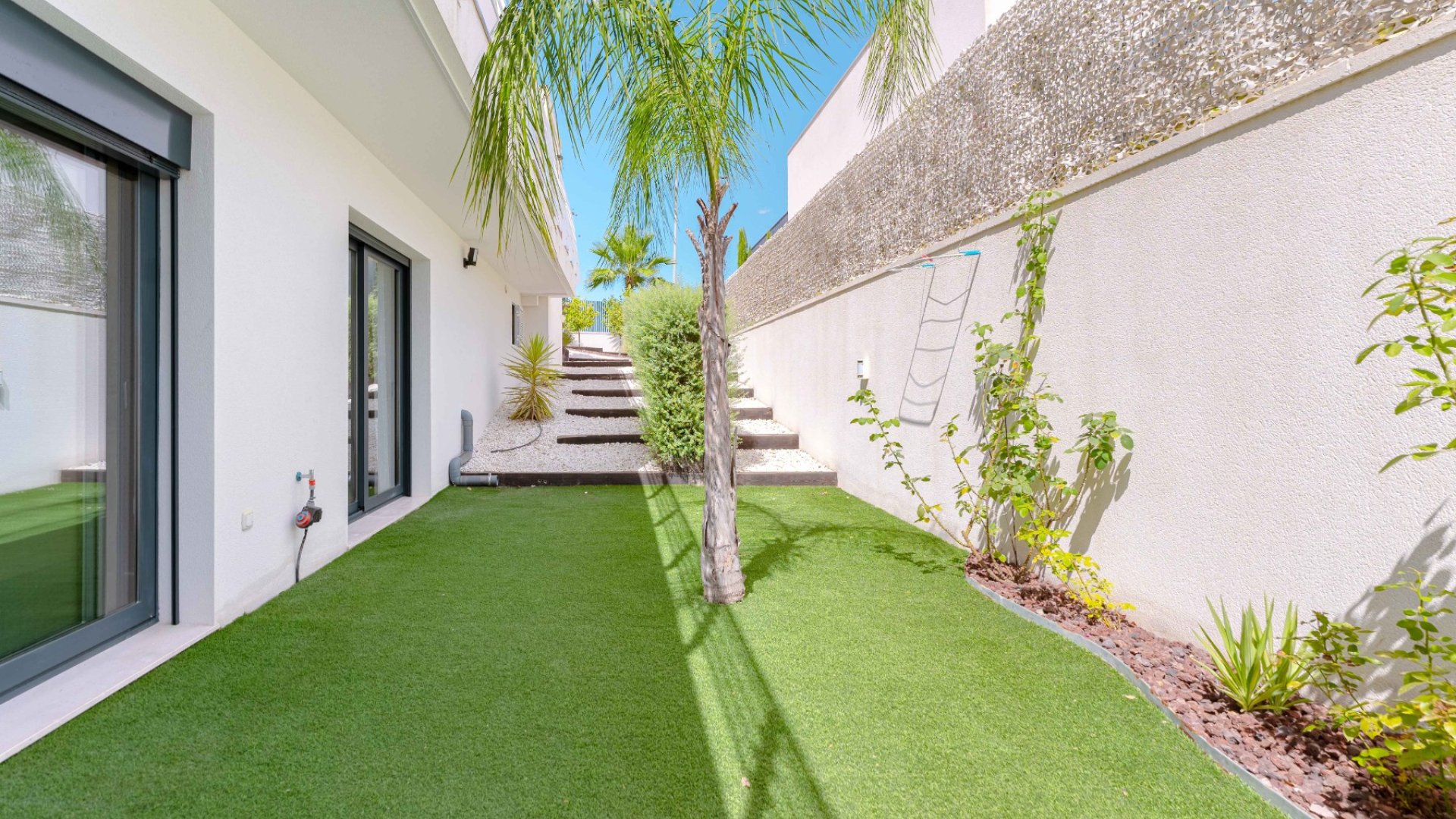 Reventa - Chalets -
San Miguel de Salinas