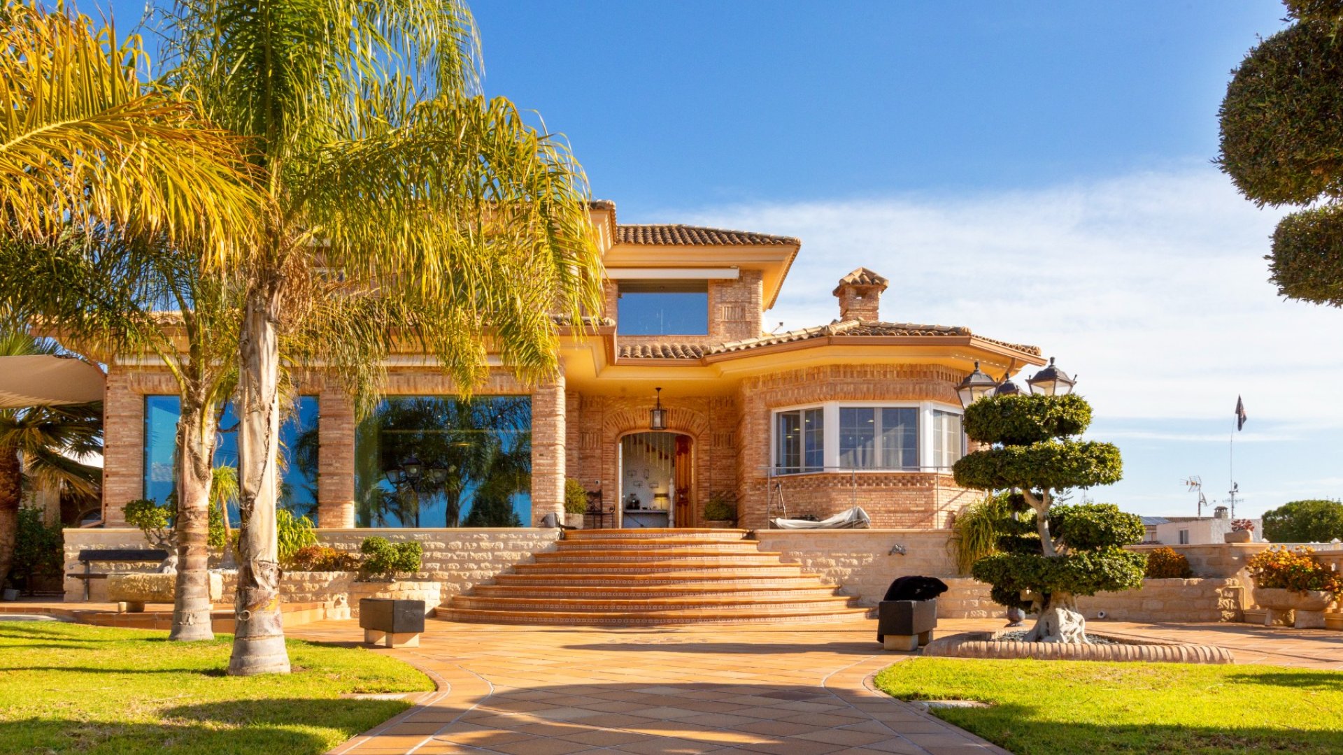 Reventa - Chalets -
San Vicente del Raspeig - Los Girasoles