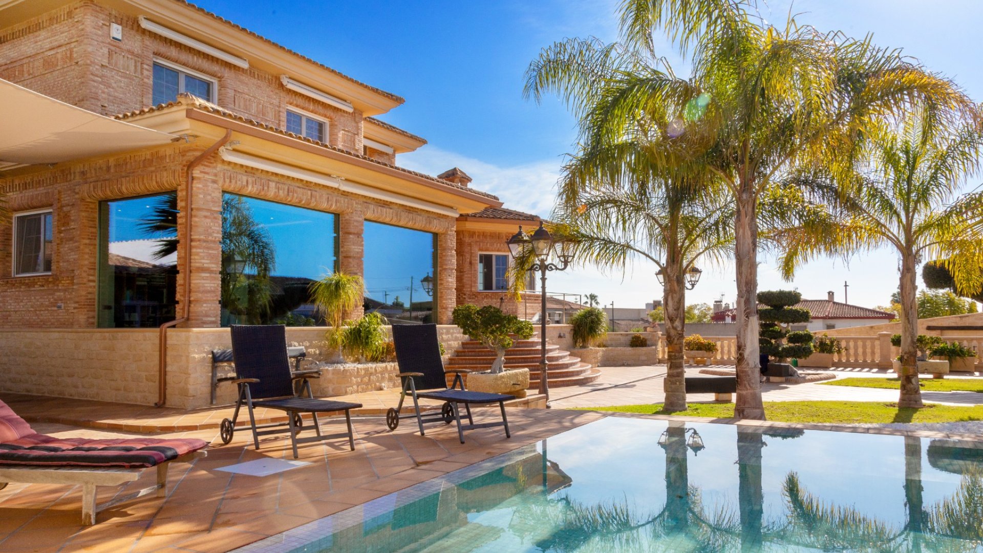 Reventa - Chalets -
San Vicente del Raspeig - Los Girasoles