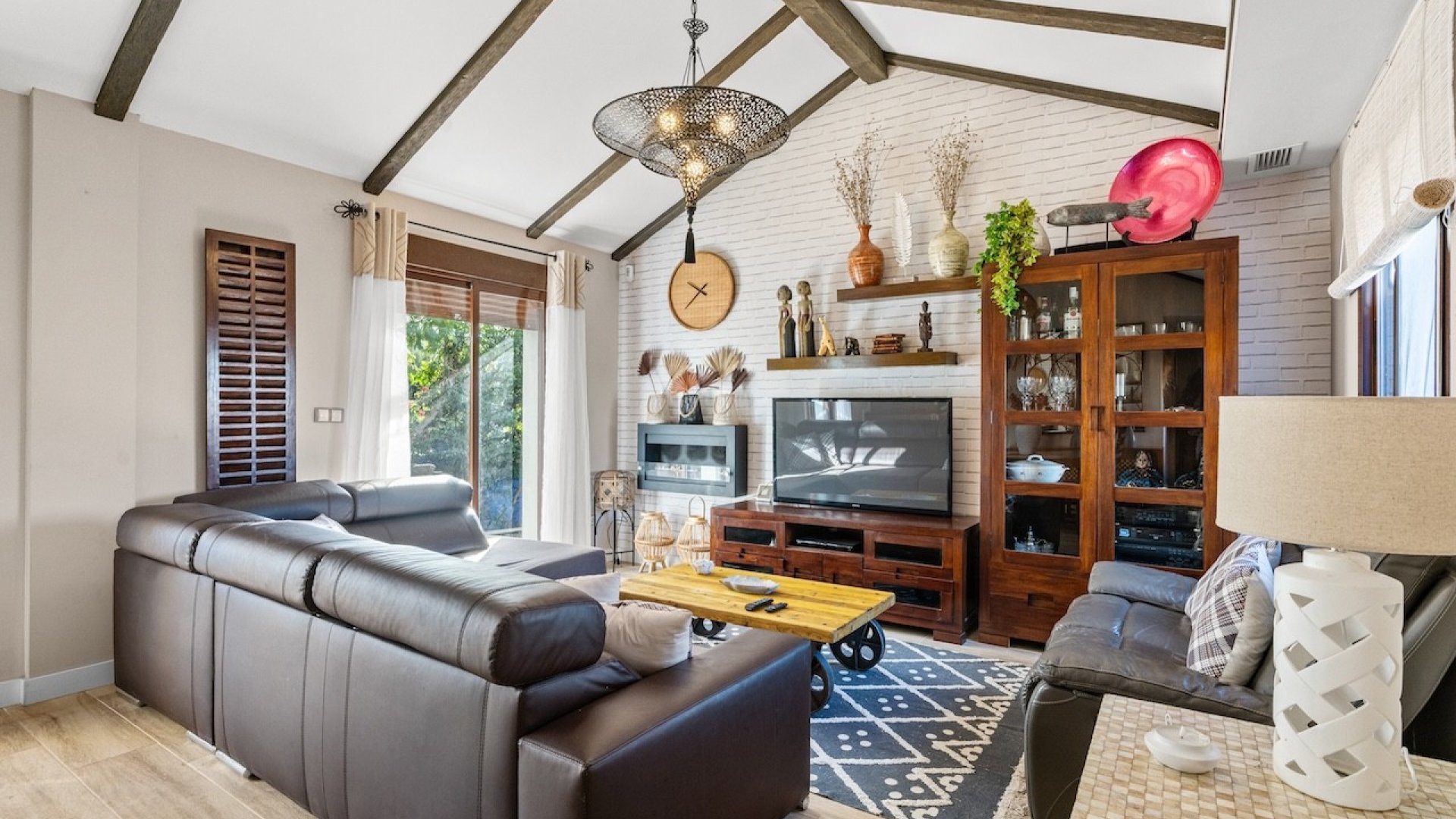 Reventa - Chalets -
Santa Pola - El Poble Llevanti