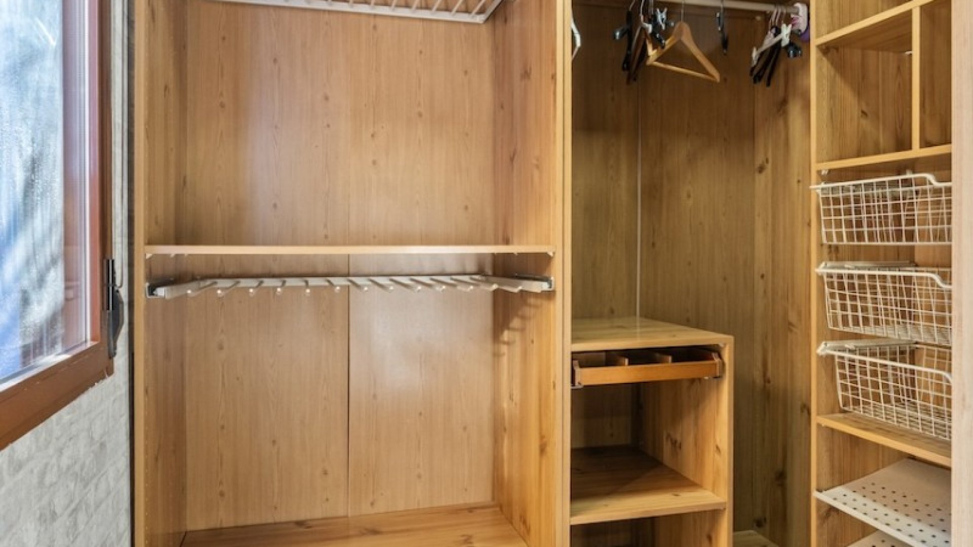 Reventa - Chalets -
Santa Pola - El Poble Llevanti