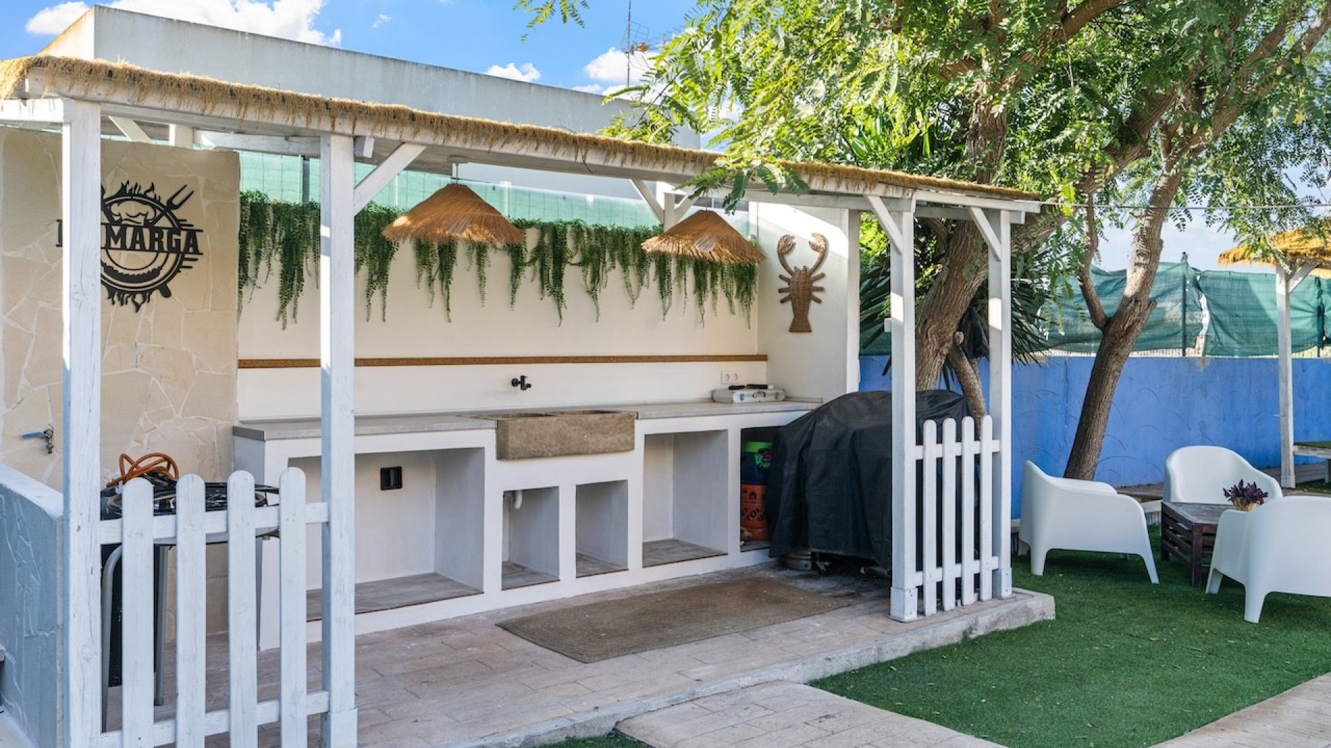 Reventa - Chalets -
Santa Pola - El Poble Llevanti