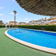 Reventa - Chalets -
Torre de la Horadada - Pueblo Latino