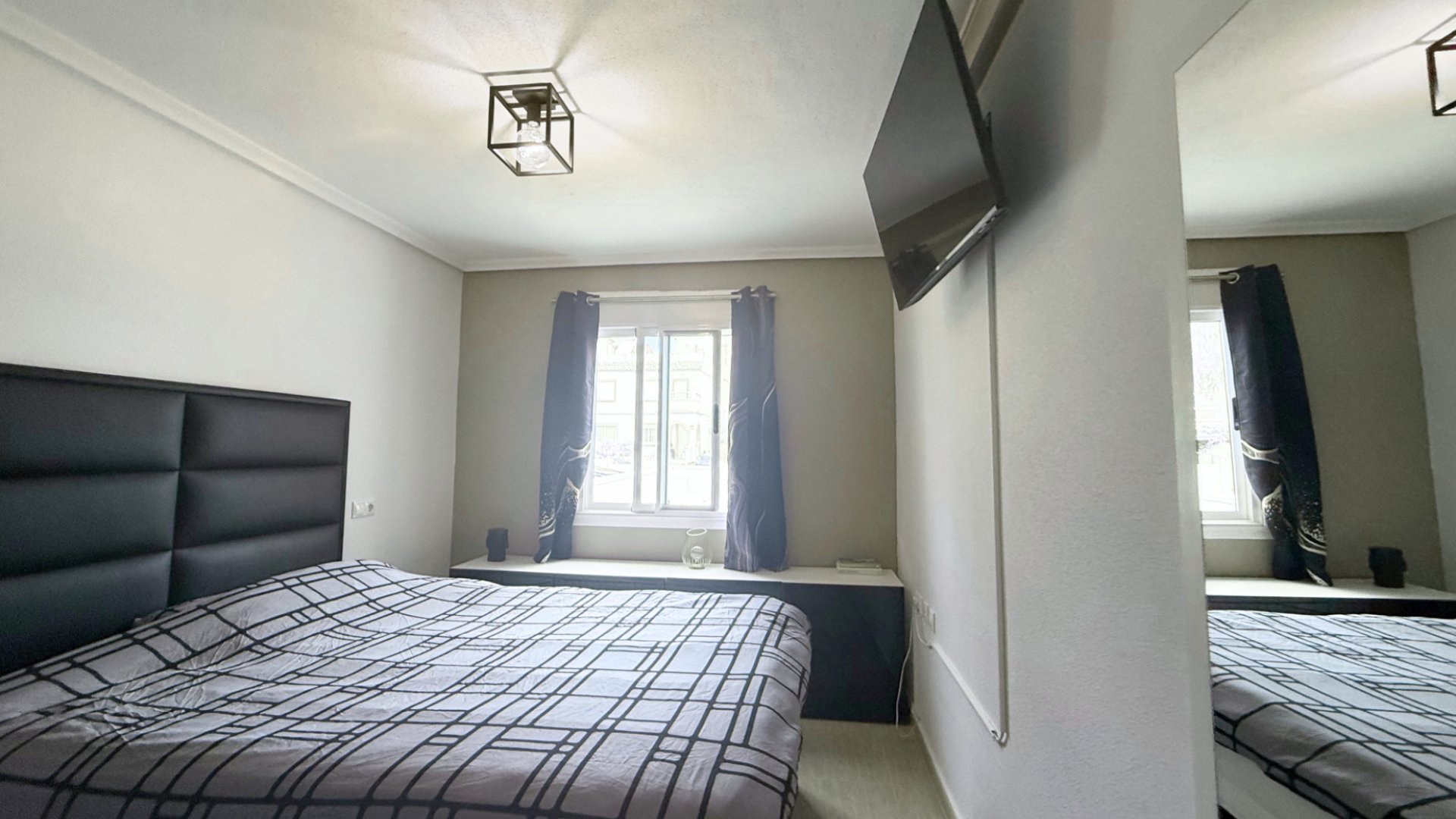 Reventa - Chalets -
Torre Pacheco - Sierra Golf