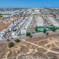 Reventa - Chalets -
Torrevieja - Aguas Nuevas