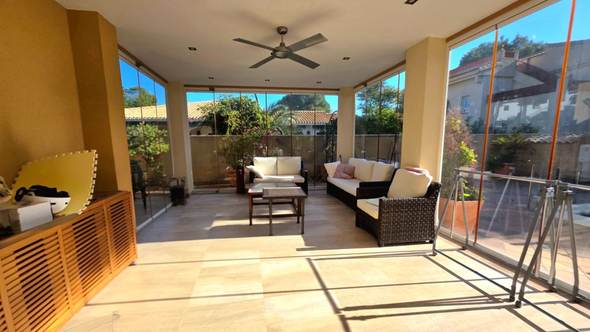 Reventa - Chalets -
Torrevieja - Cabo Cervera