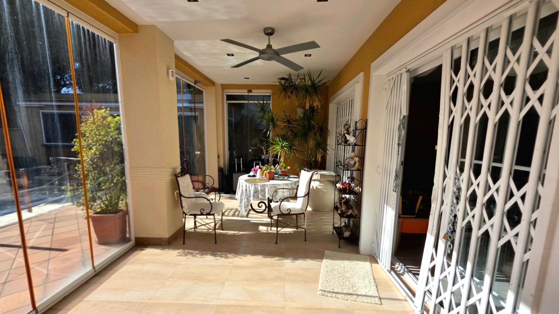 Reventa - Chalets -
Torrevieja - Cabo Cervera