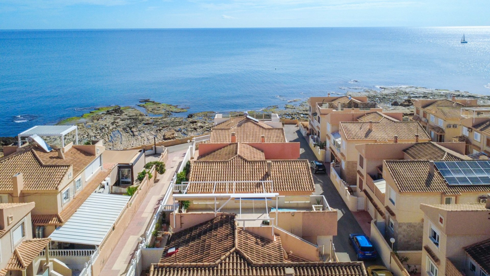 Reventa - Chalets -
Torrevieja - Cabo Cervera